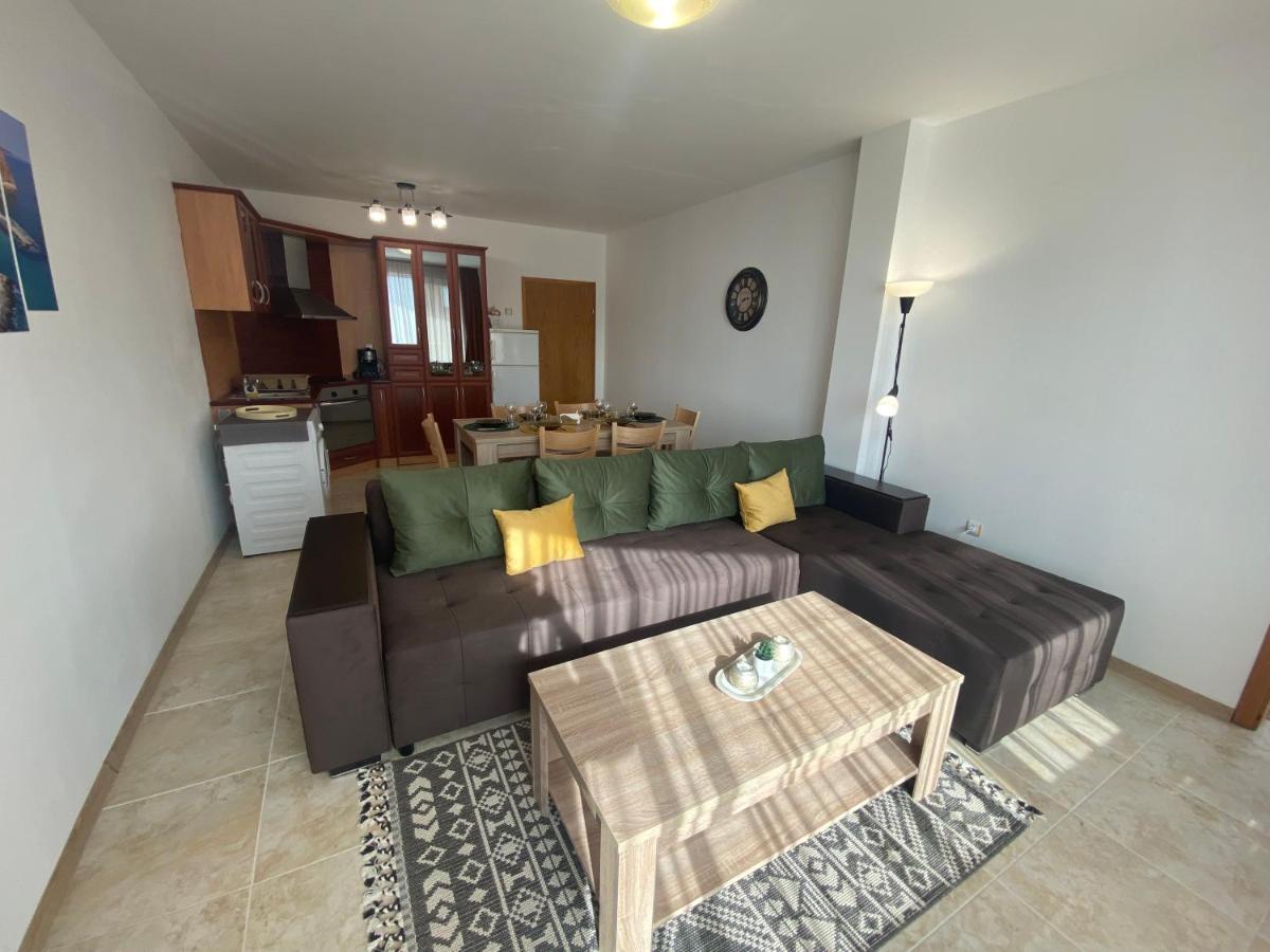 First Line On The Beach Cosy Sea Paradise Apartments Kavarna Extérieur photo