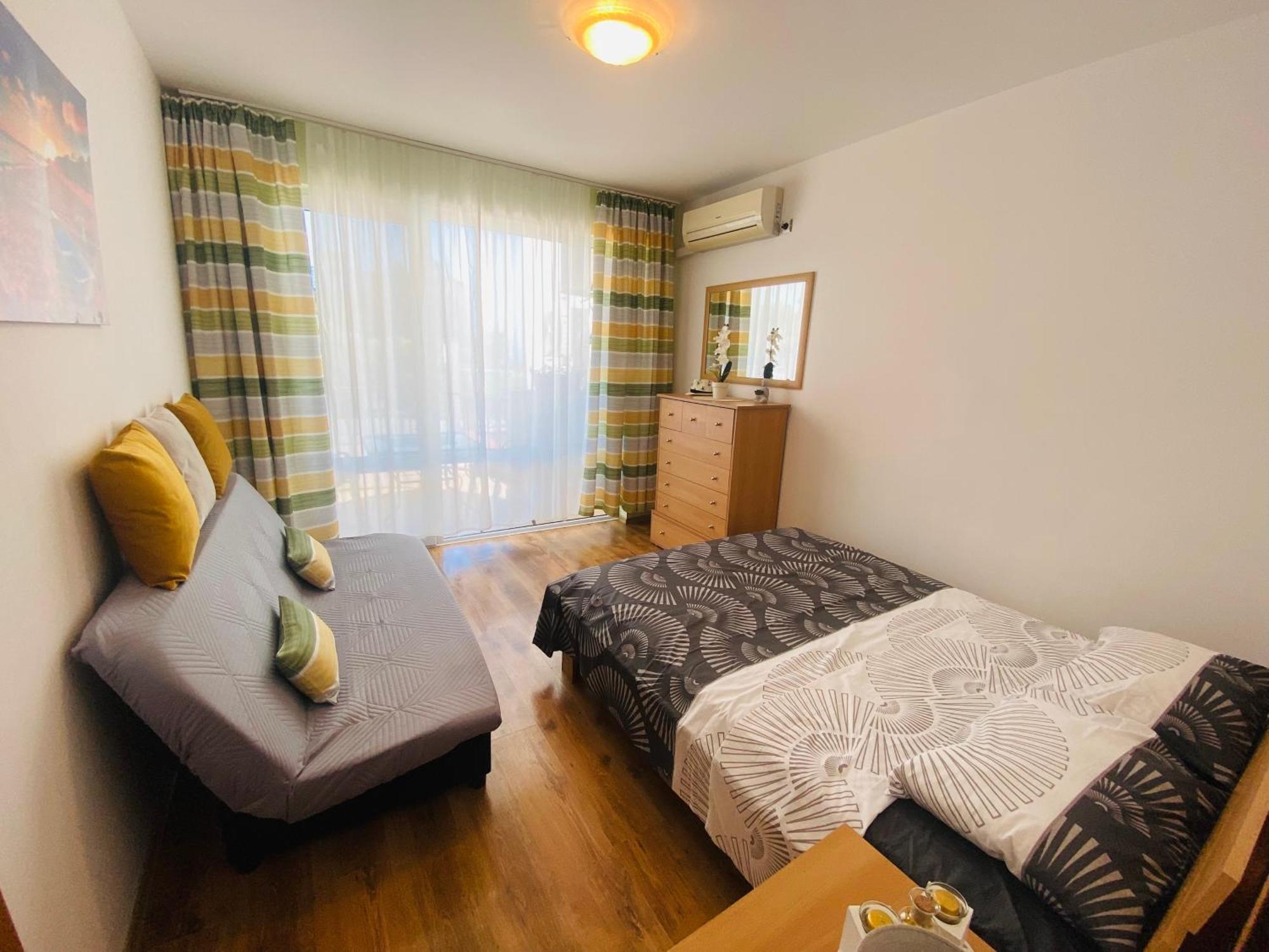 First Line On The Beach Cosy Sea Paradise Apartments Kavarna Extérieur photo