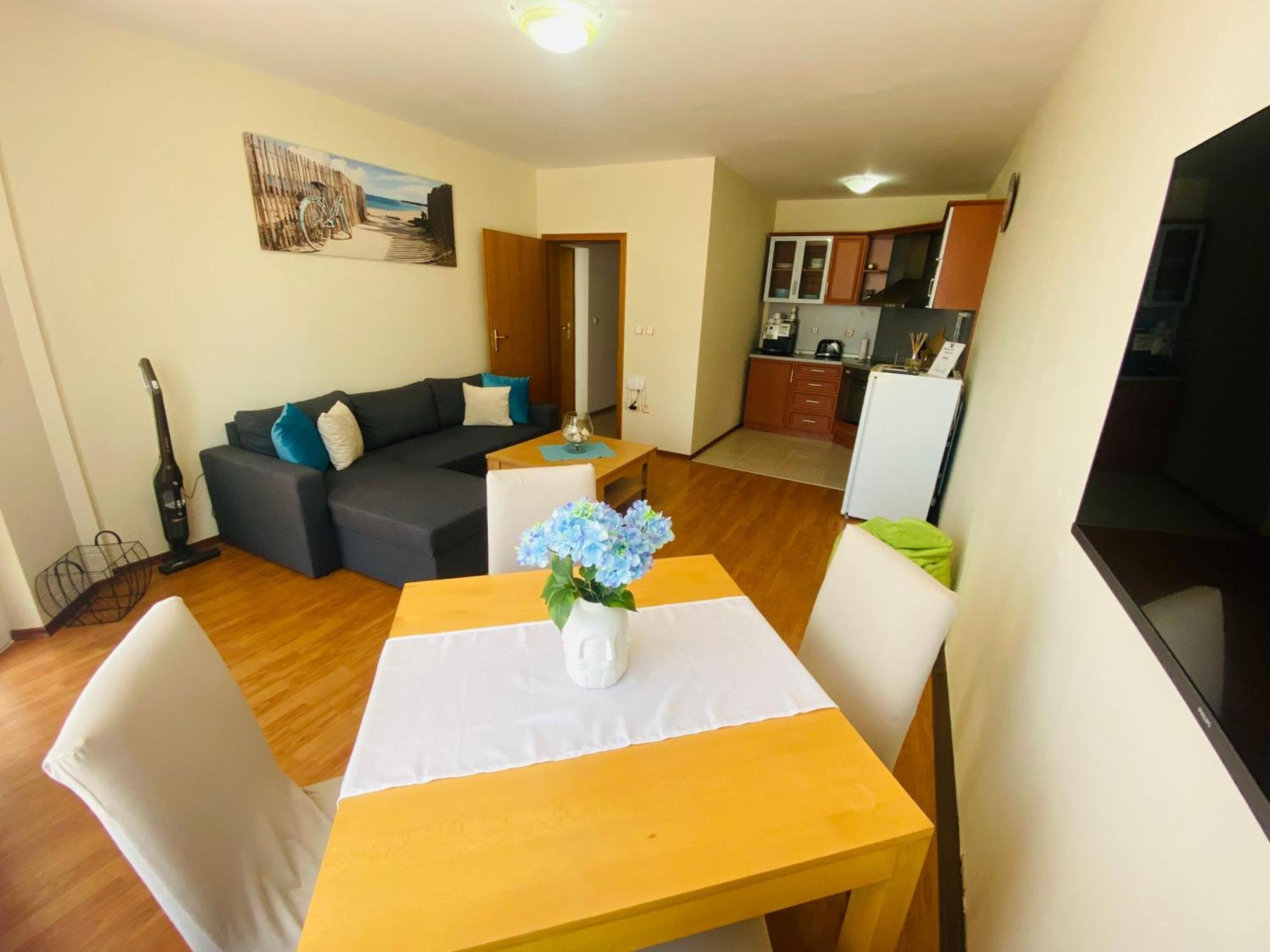 First Line On The Beach Cosy Sea Paradise Apartments Kavarna Extérieur photo